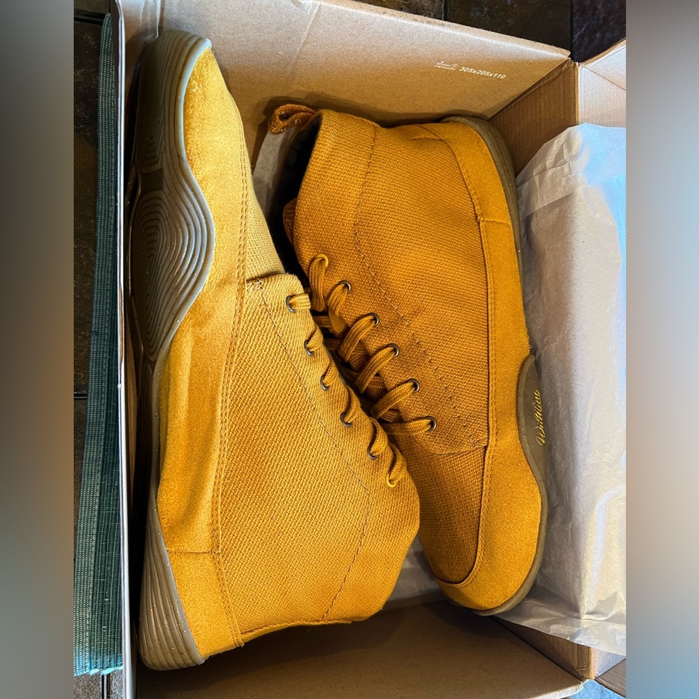 Wildling Vigor Golden Yellow Unisex Barefoot Shoes